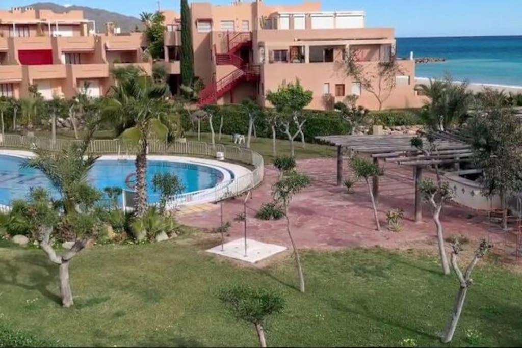 Estudio En Urbanizacion Naturista Con Piscina Junto Al Mar Vera Exterior photo